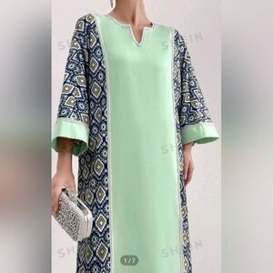 SHEIN Najma Women Loose Geometric Print Notched V-Neck Arabic Long Tunic.